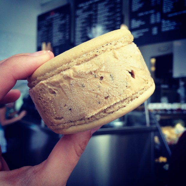 Honeymoon: LA | Beauty and Blooms