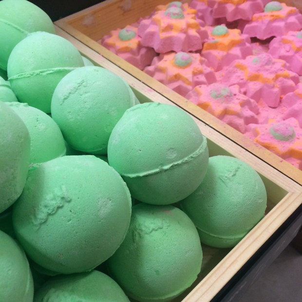 Friday-Favorites-Beauty-and-Blooms