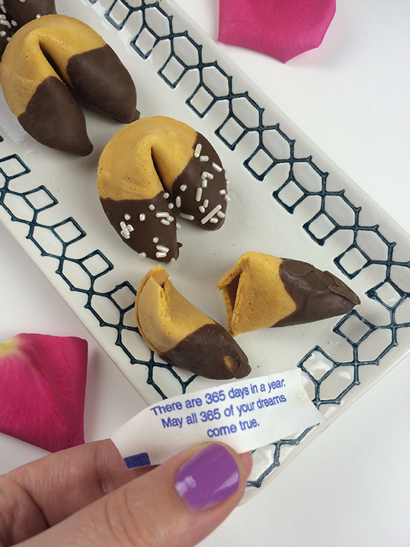 Chocolate-Dipped-Fortune-Cookies