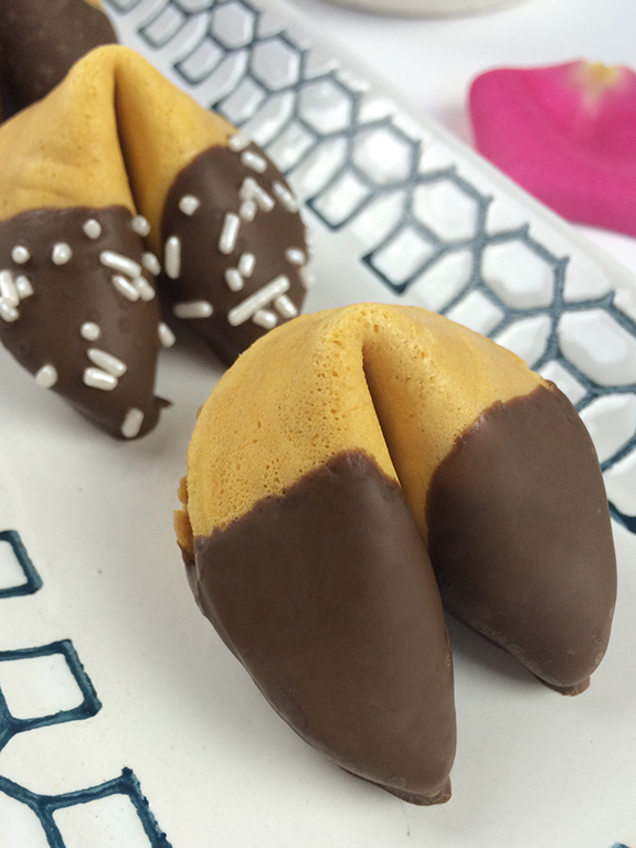 Chocolate-Dipped-Fortune-Cookies