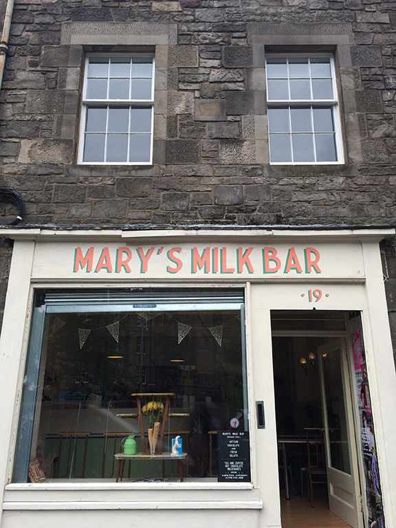 Tonner-Travels-Edinburgh-Scotland