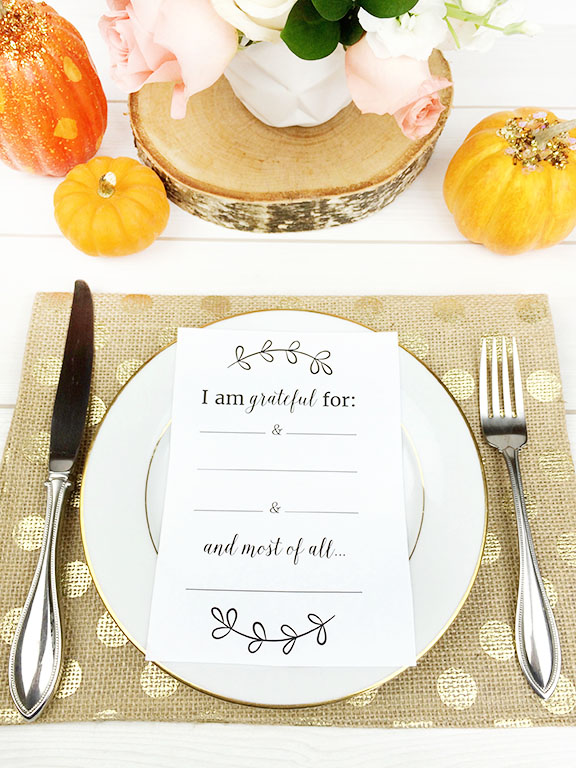 Thanksgiving Table Setting