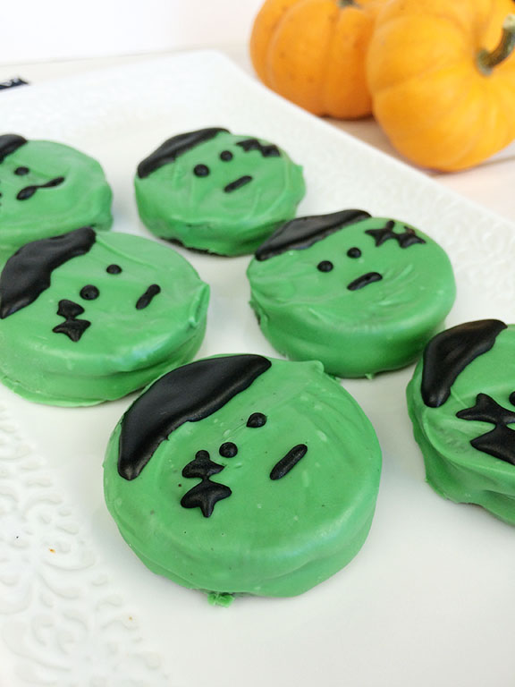 Frankenstein Oreos | Beauty and Blooms