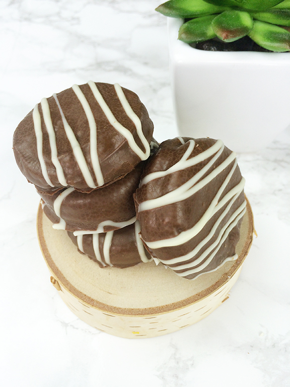 Chocolate Covered Bourbon Oreos