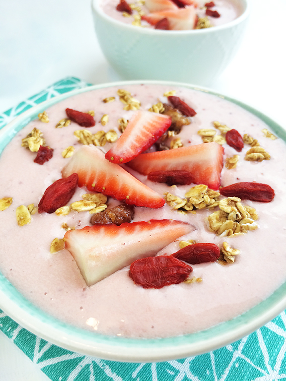 Strawberry Smoothie Bowl