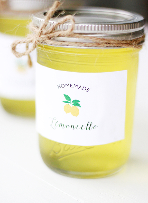 Homemade Limoncello! Plus FREE labels to package these up for a sweet gift!