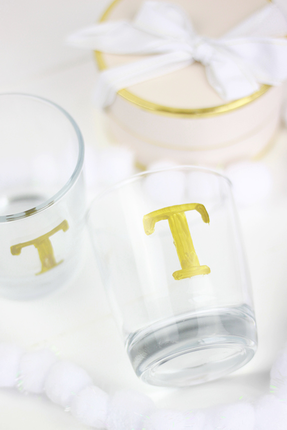 Anthropologie Inspired DIY Monogram Tumbler