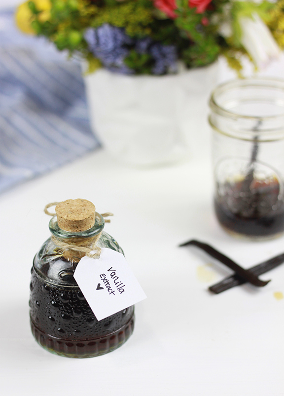Homemade Vanilla Extract