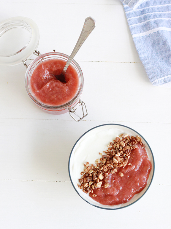 Rhubarb Crumble Yogurt Bowl