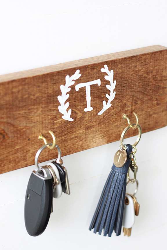 DIY Rustic Key Holder