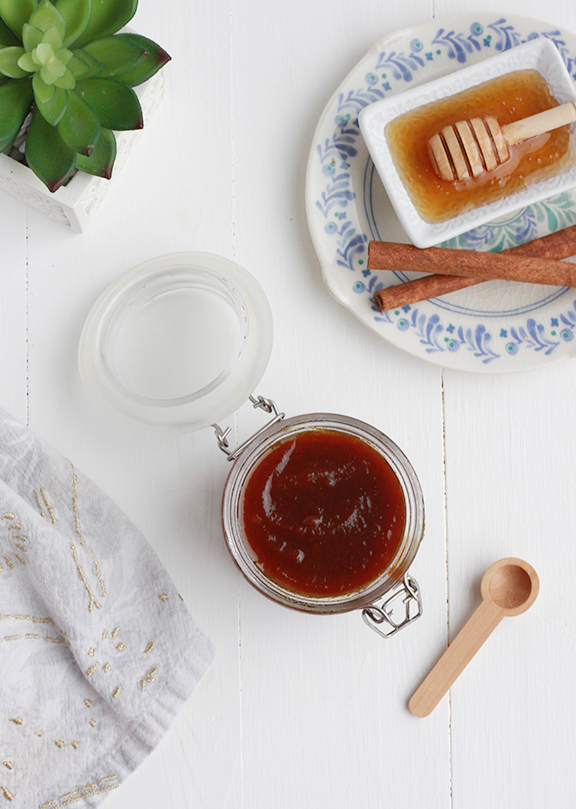 DIY Pumpkin Face Scrub