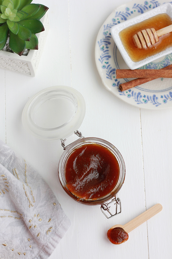 DIY Pumpkin Face Scrub