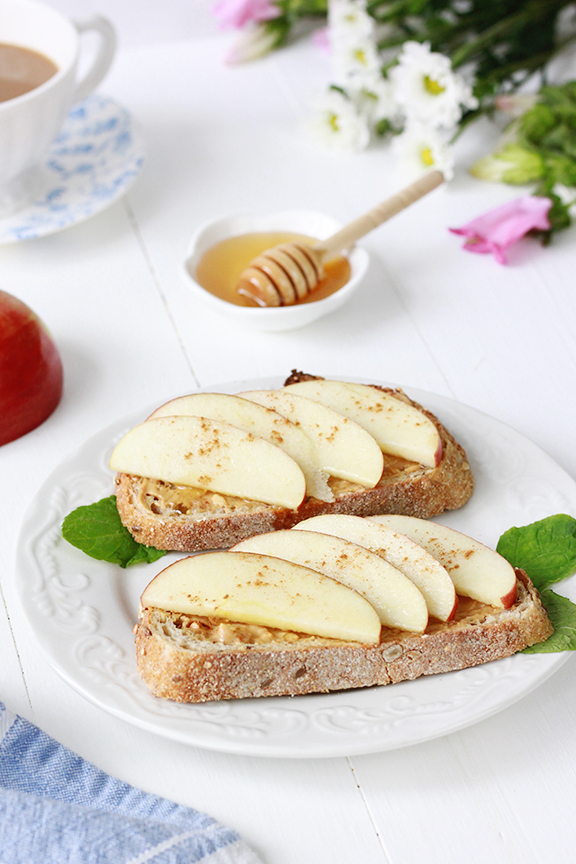 Cinnamon Apple Peanut Butter Toast