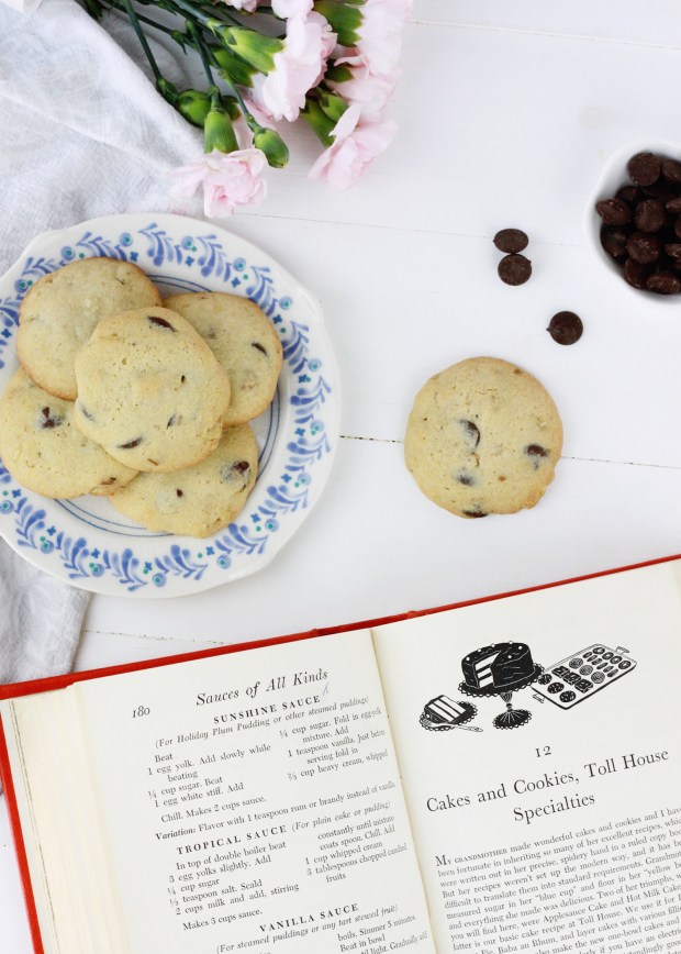 Tasting History: Toll House Chocolate Chip Cookies | Vintage Cookie Recipe | Lost Recipes | Chocolate Chip Crunch Cookies | First Chocolate Chip Cookie Recipe